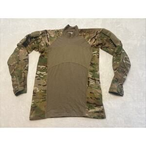 Army Combat Shirt Mens Small Camo Long Sleeve Flame Resistant Patches Pockets